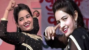Sunita Baby काले सूट पहन सुनीता बेबी ने किया स्टेज तोड़ डांस हॉट जवानी देख झूम उठे लोग