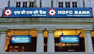 HDFC Bank: HDFC बैंक ने यूजर्स को दिया बड़ा झटका, लोन लेने वालो को चुकाना होगा ज्यादा पैसा जाने पूरी खबर